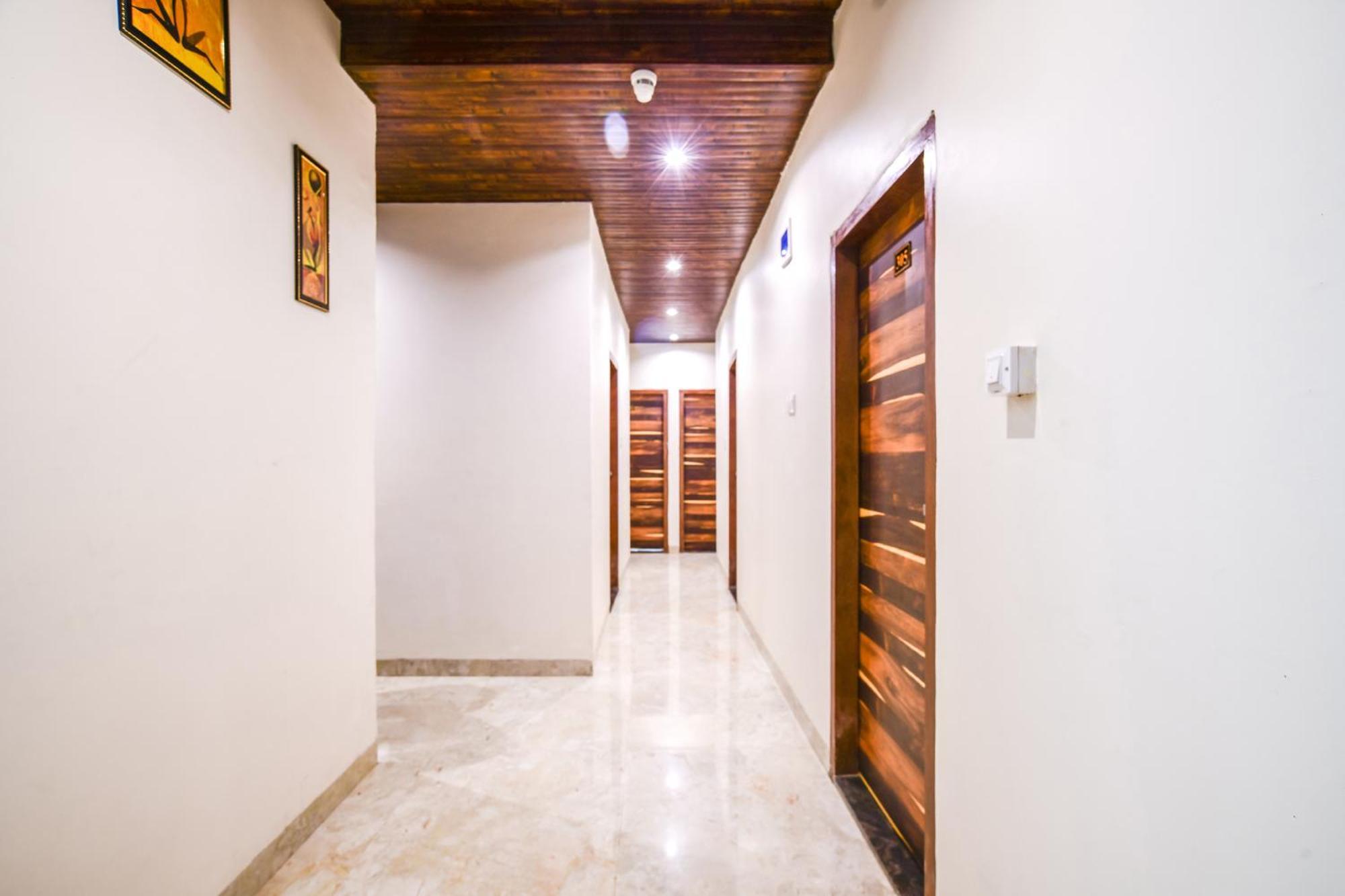 Fabhotel Crown Park Indore Exterior photo